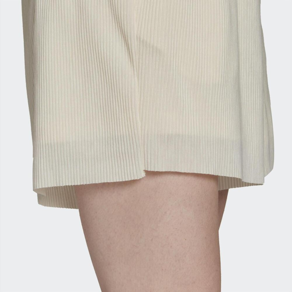 SHORT DEPORTIVO FEMENINO ADIDAS ADICOLOR PLISSE WONDER