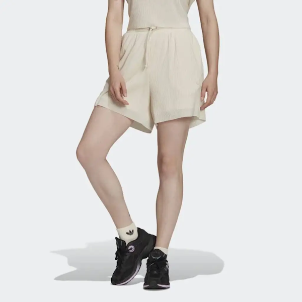 SHORT DEPORTIVO FEMENINO ADIDAS ADICOLOR PLISSE WONDER