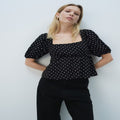 BLUSA FEMENINO QUIZ PEPLUM CON ESTAMPADO NEGRO