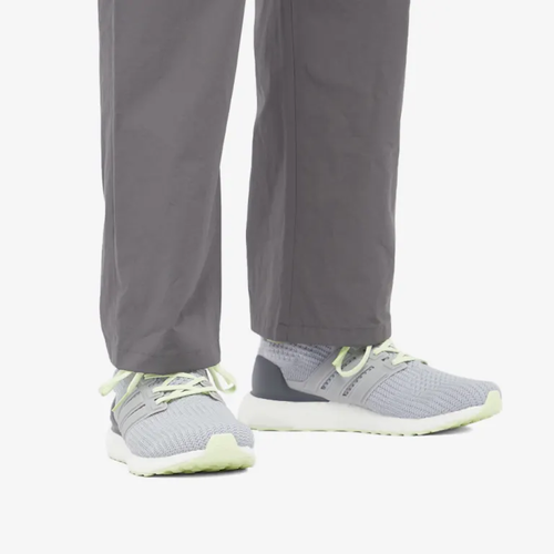 CALZADO DEPORTIVO MASCULINO ADIDAS ULTRABOOST 4 DNA